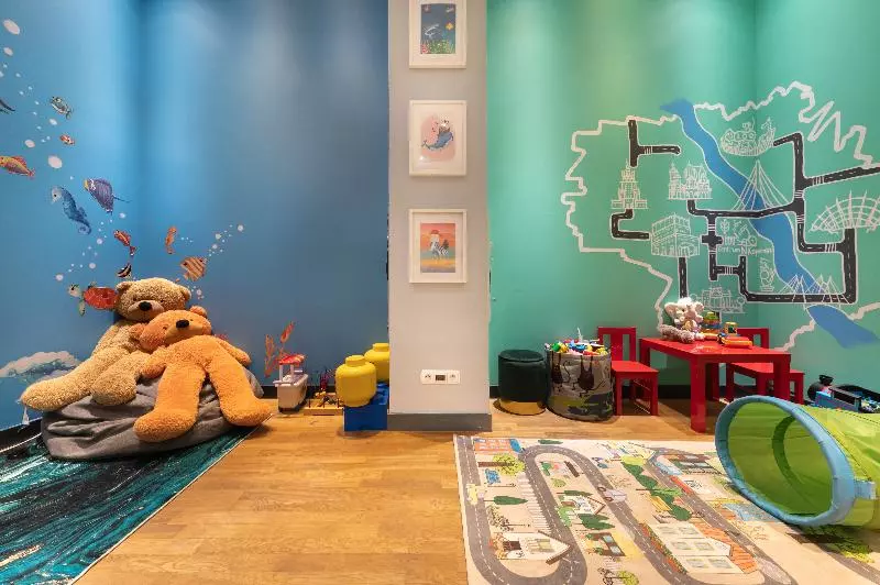 هتل Mercure Warszawa Grand