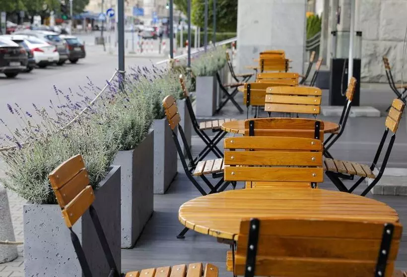 هتل Mercure Warszawa Grand