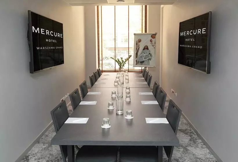 هتل Mercure Warszawa Grand