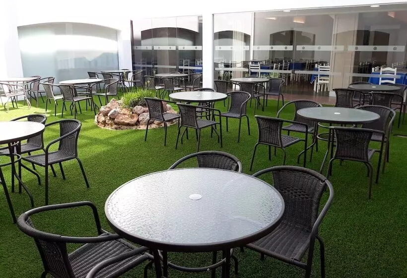 Отель Navegadores