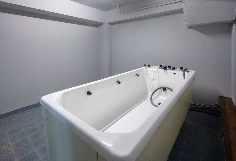 فندق Navegadores