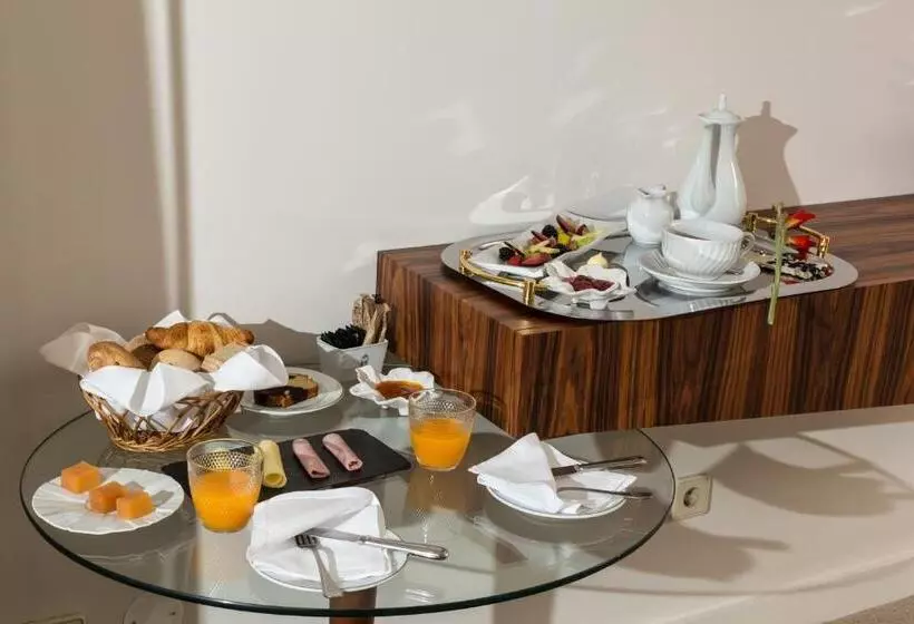 فندق Pousada De Bragança   Sao Bartolomeu