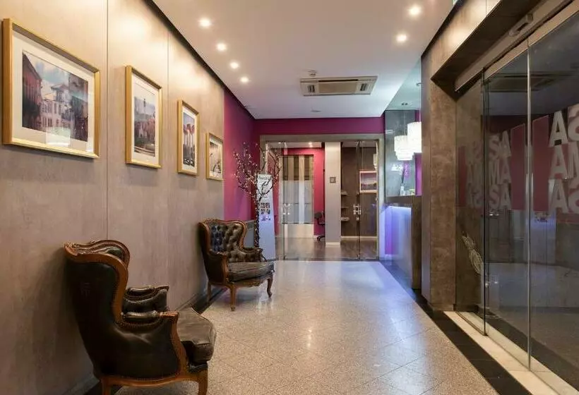 בית מלון כפרי Samasa Fundao