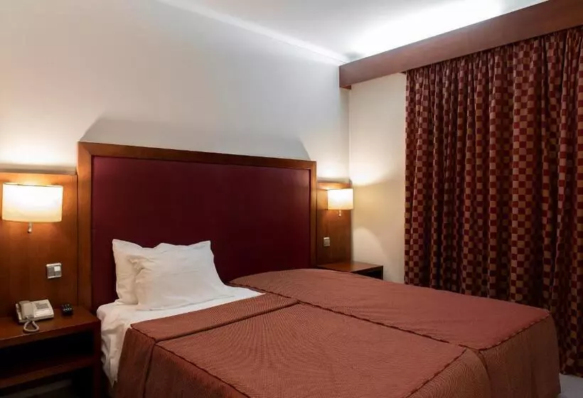 בית מלון כפרי Samasa Fundao