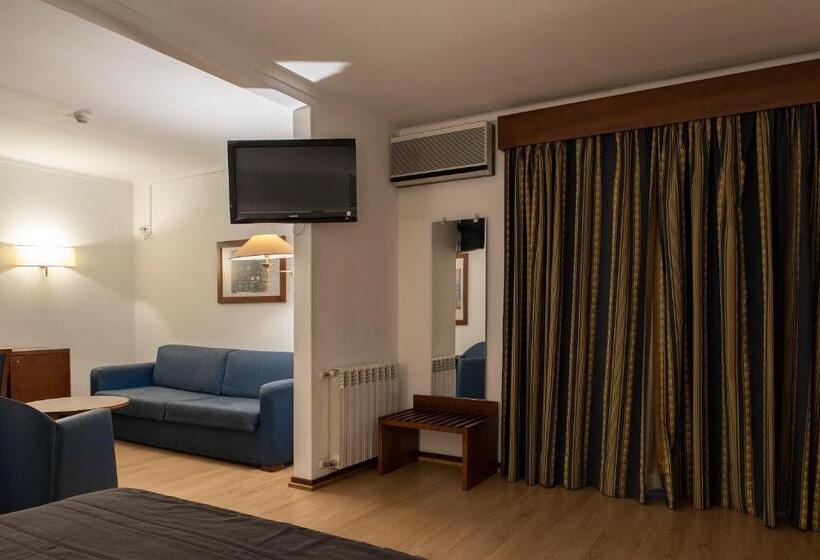 هتل Samasa Fundao