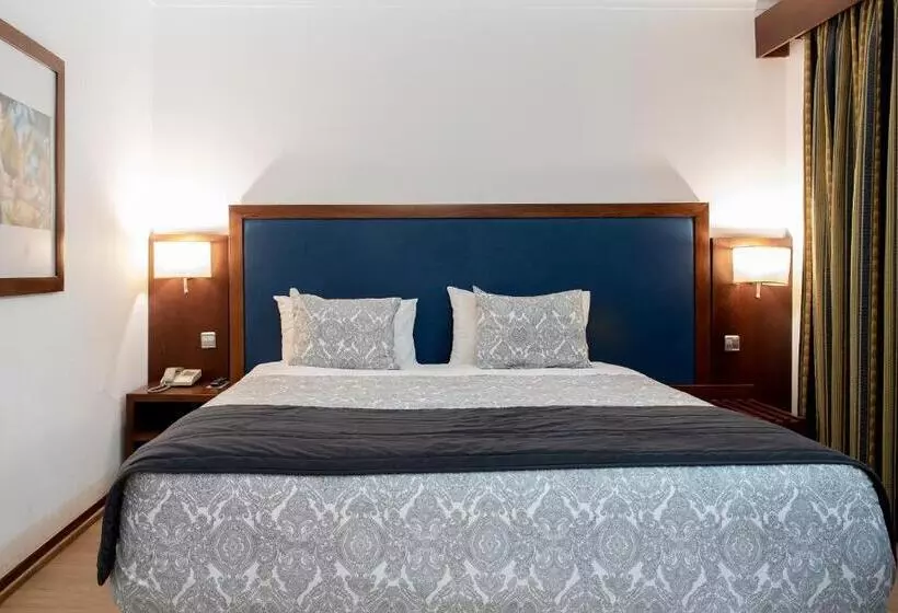 בית מלון כפרי Samasa Fundao