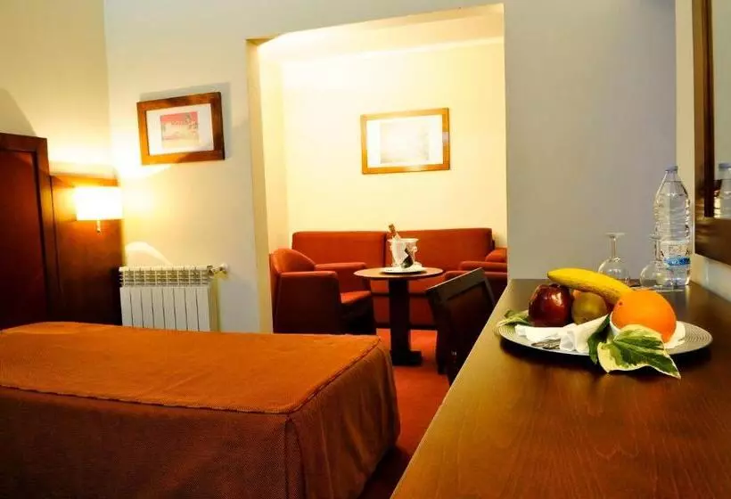 בית מלון כפרי Samasa Fundao