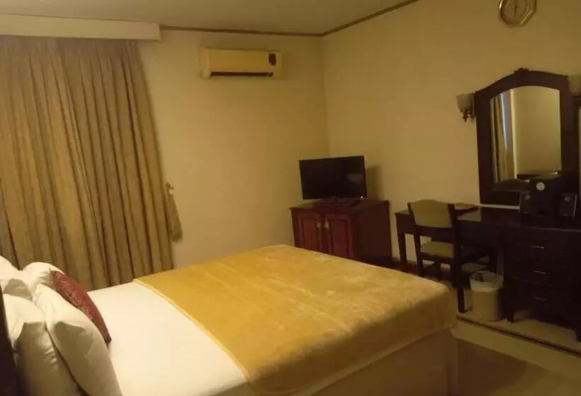 هتل Shalimar Rawalpindi