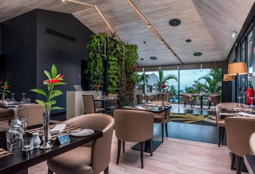 Hotelli Tui Blue Gardens  Adultsonly  Savoy Signature