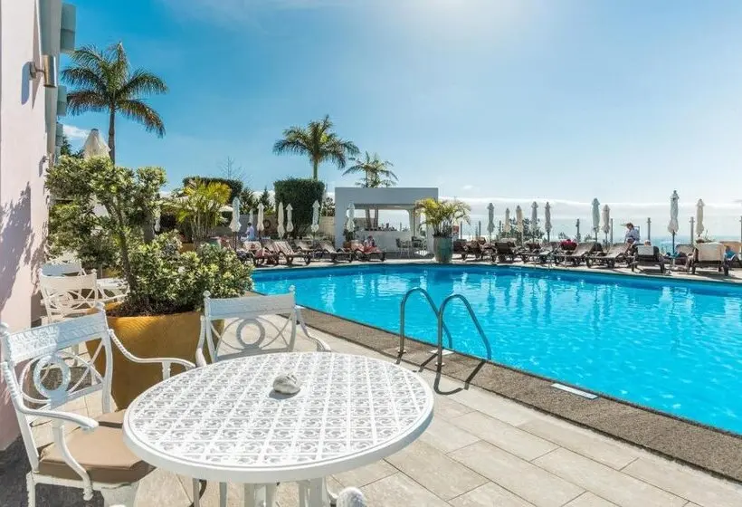 Hotelli Tui Blue Gardens  Adultsonly  Savoy Signature