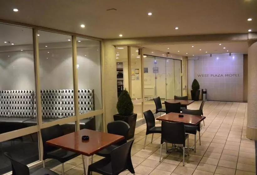 酒店 West Plaza