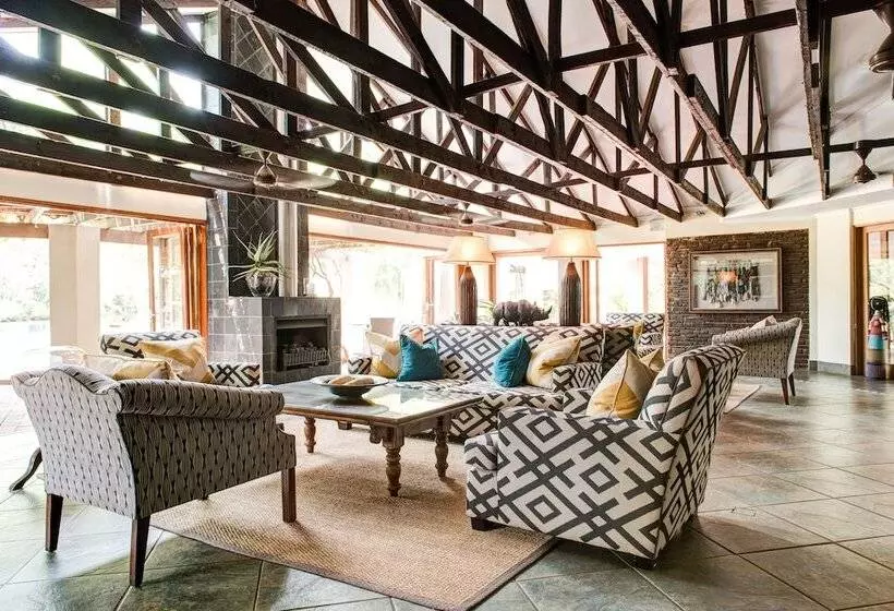 בית מלון כפרי Ghost Mountain Inn