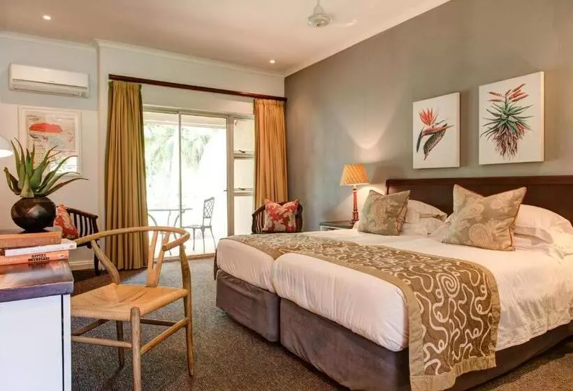 Отель Ghost Mountain Inn