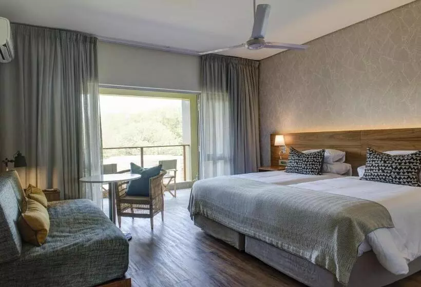 Отель Ghost Mountain Inn