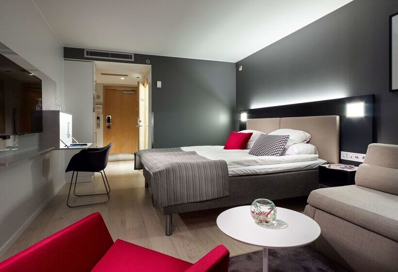 בית מלון כפרי Gothia Towers & Upper House