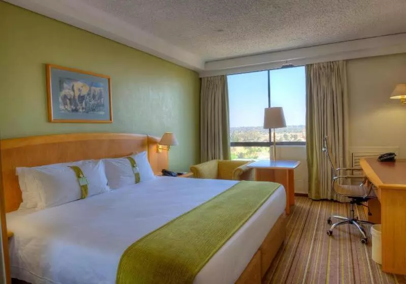 هتل Holiday Inn Harare, An Ihg