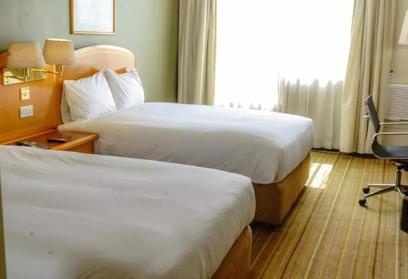 هتل Holiday Inn Harare, An Ihg