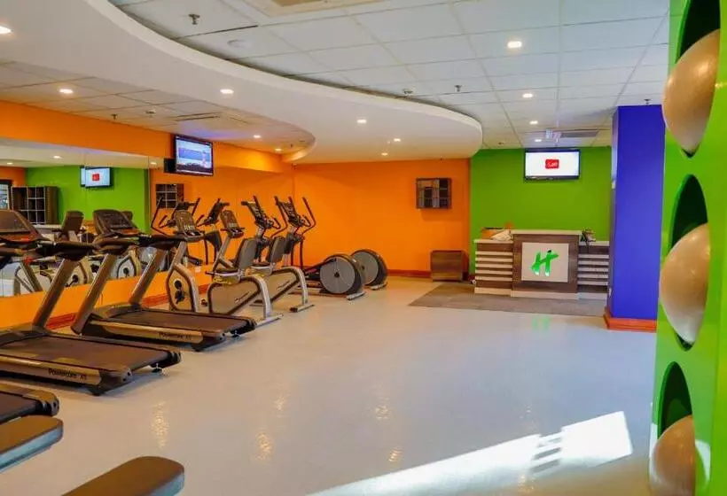 هتل Holiday Inn Harare, An Ihg