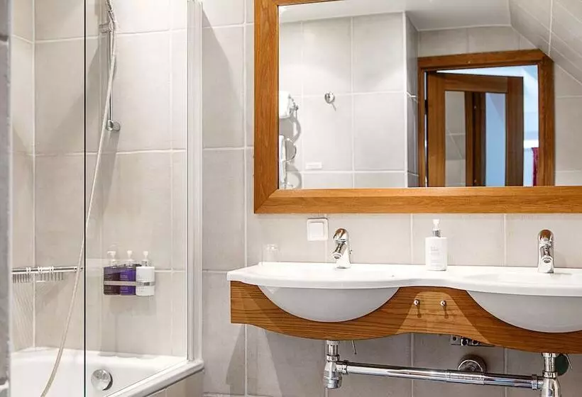 בית מלון כפרי L Gasslingen