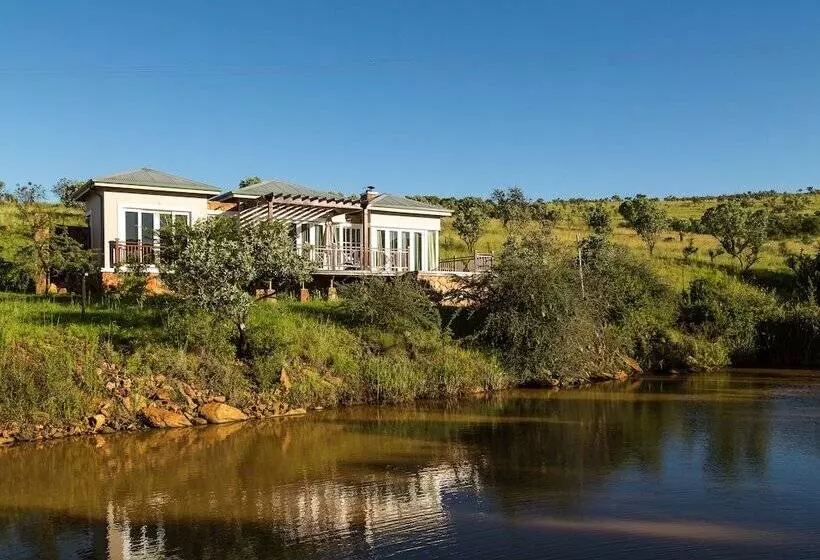 Mount Grace Hotel & Spa