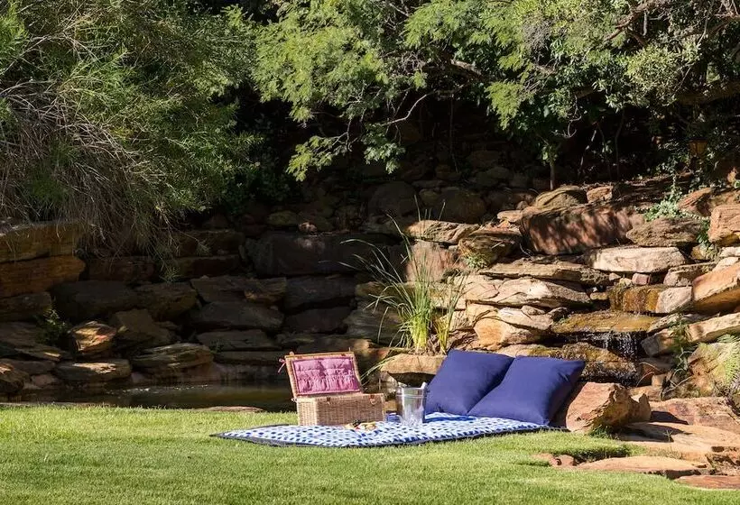 Mount Grace Hotel & Spa