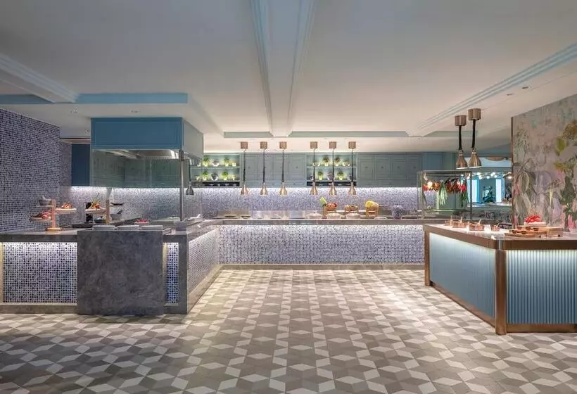 Hotelli Parkroyal On Beach Road, Singapore