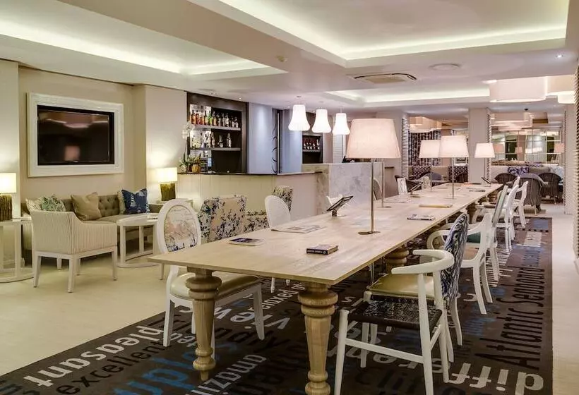 Protea Hotel By Marriott Cape Town Sea Point