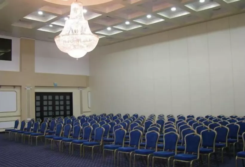 Hotel Rapsodia City Center