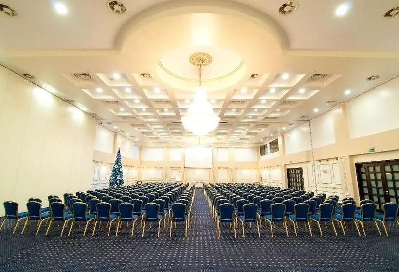 Hotel Rapsodia City Center