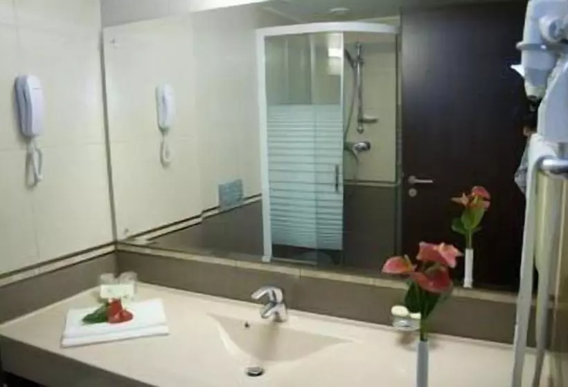 Hotel Rapsodia City Center