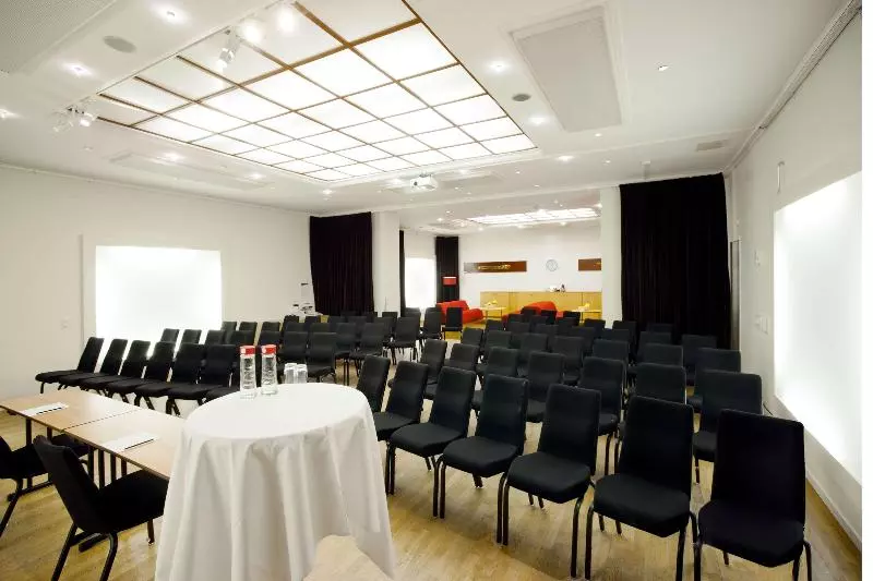 فندق Scandic Park