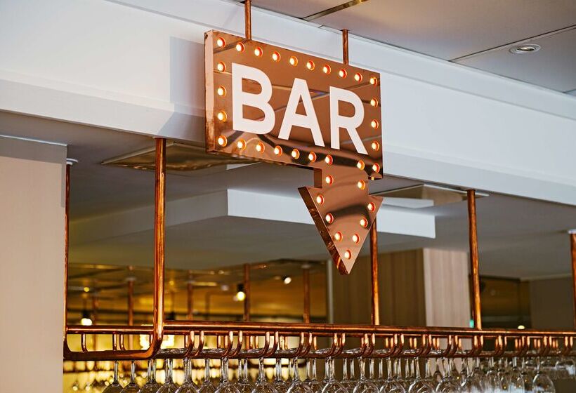 هتل Scandic Uppsala Nord