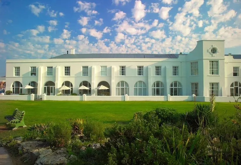 호텔 The Marinehermanus