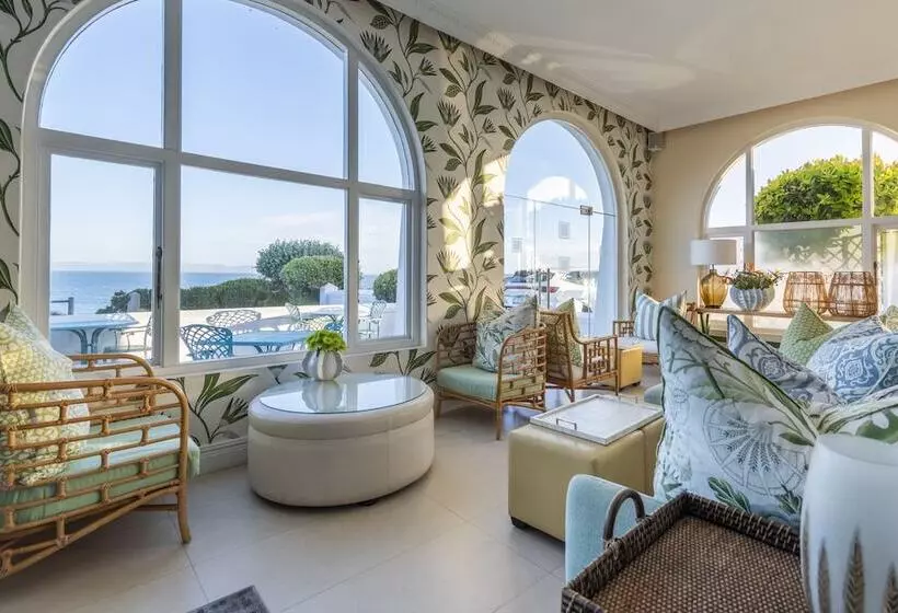 호텔 The Marinehermanus