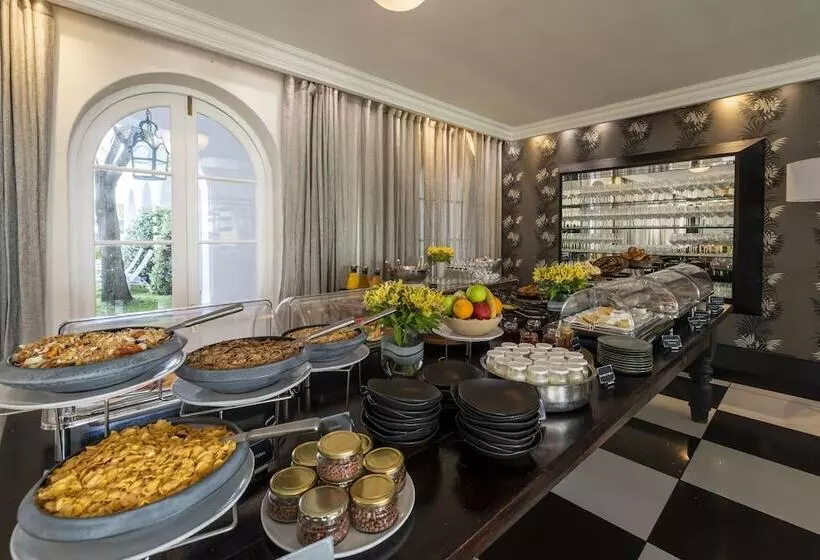 호텔 The Marinehermanus