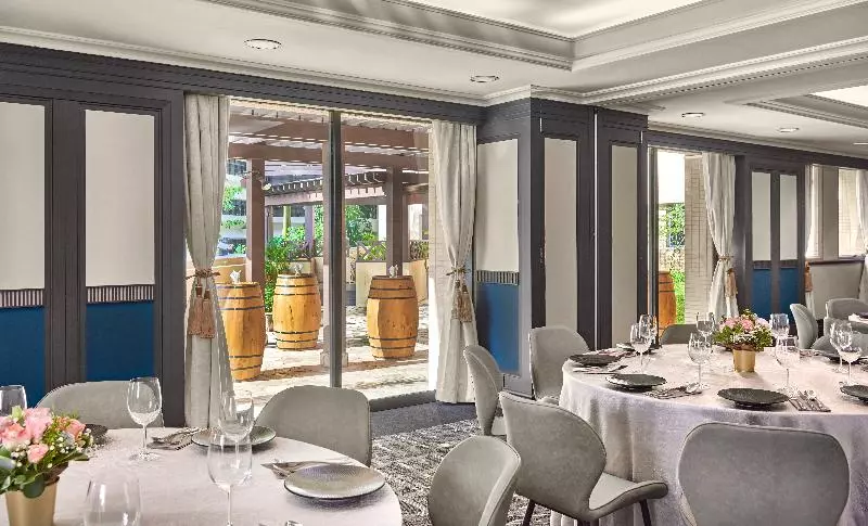 Vibe Hotel Singapore Orchard