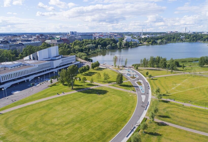 בית מלון כפרי Holiday Inn Helsinki   Expo, An Ihg