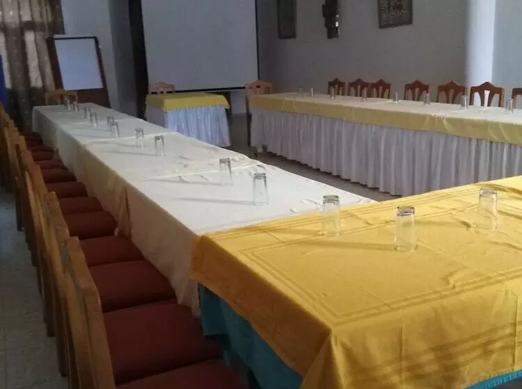 Отель Jugurtha Palace