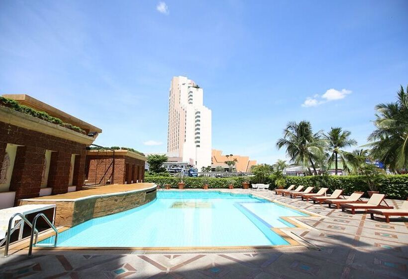 Kosa Hotel & Wellness Center  Sha Certified