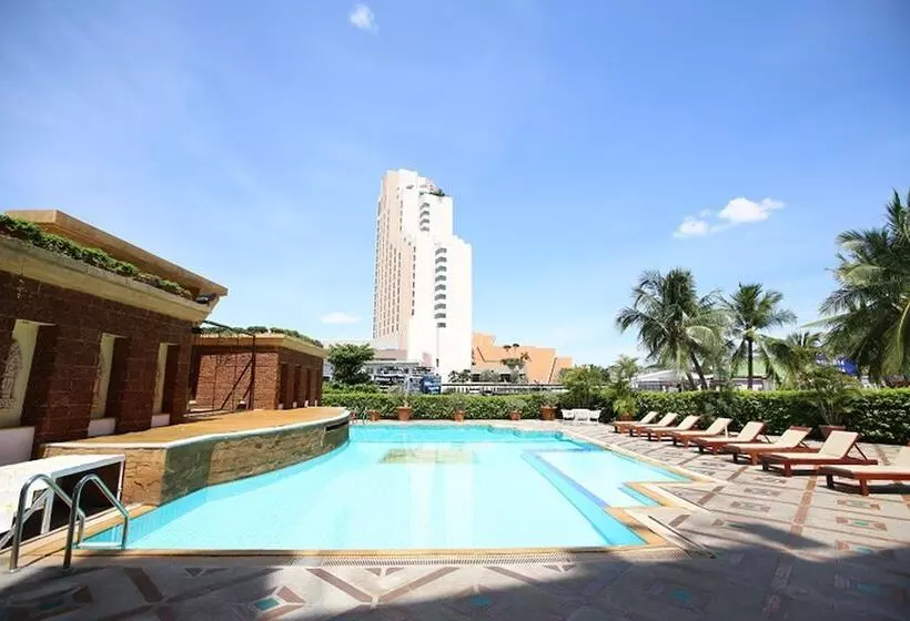 Kosa Hotel & Wellness Center  Sha Certified