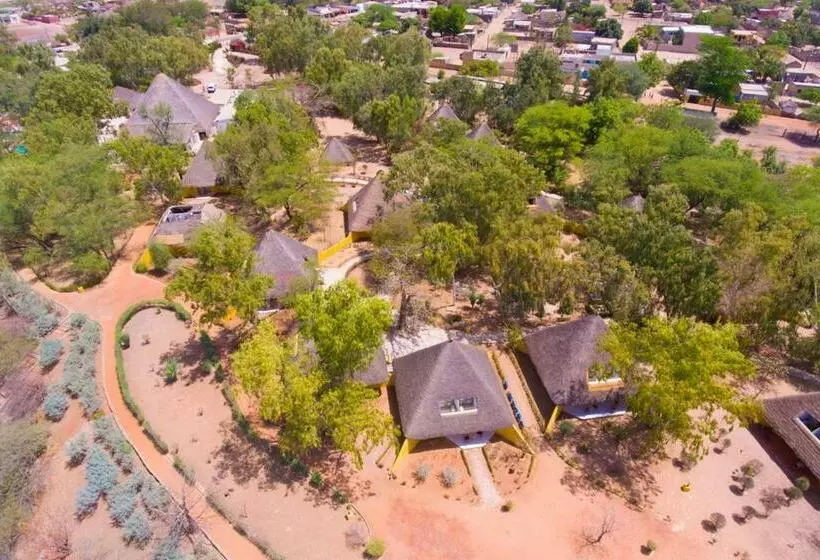 هتل Le Pelican Du Saloum