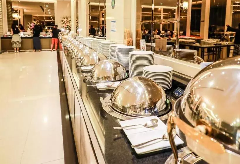 Mandarin Hotel Managed By Centre Point