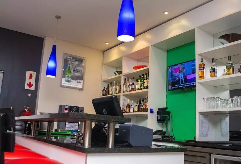 ホテル Premier Splendid Inn Bayshore