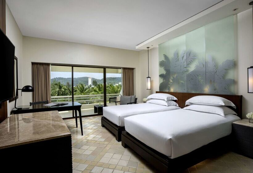 فندق Pullman Phuket Karon Beach Resort