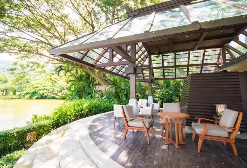 호텔 Pullman Phuket Karon Beach Resort