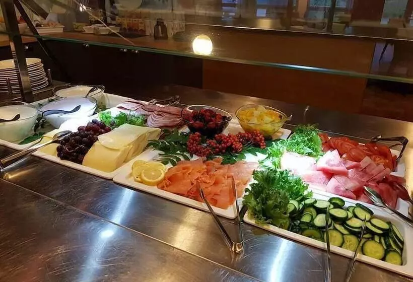 Samantta Hotel & Restaurant