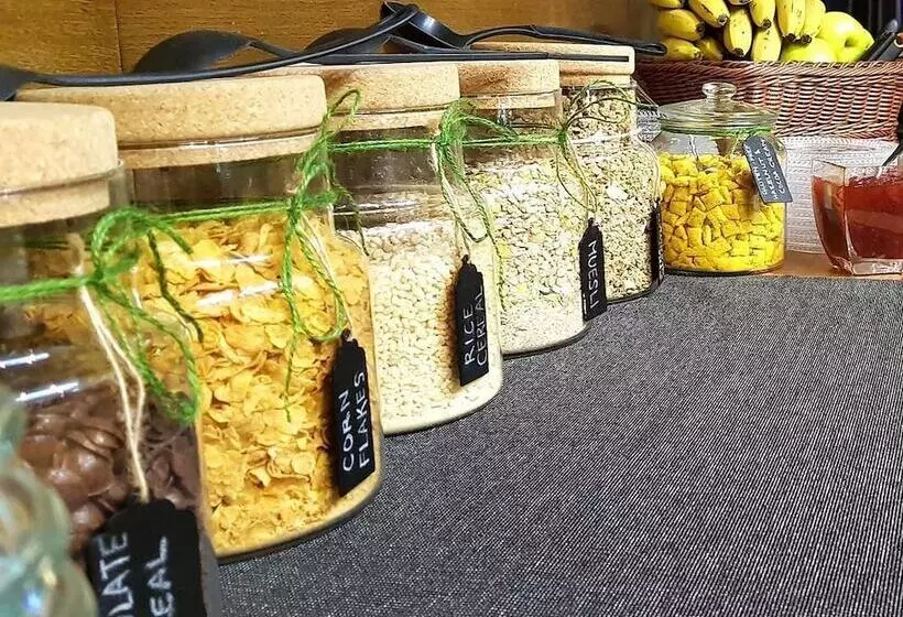 Samantta Hotel & Restaurant