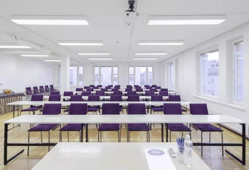 Отель Seurahuone Riihimäki