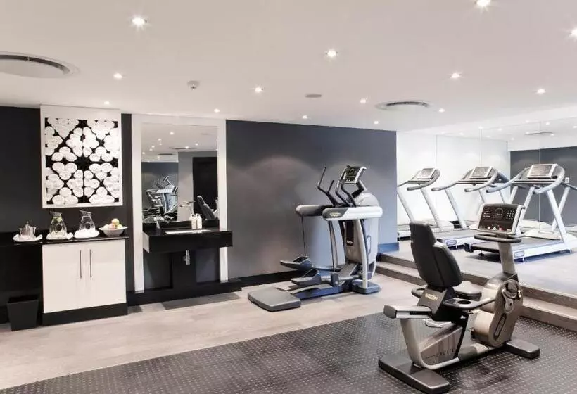 The Maslow Hotel, Sandton