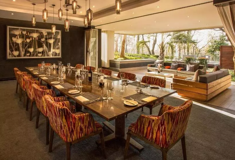 The Maslow Hotel, Sandton